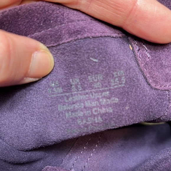 Purple suede boots, so comfortable! - Picture 8 of 8